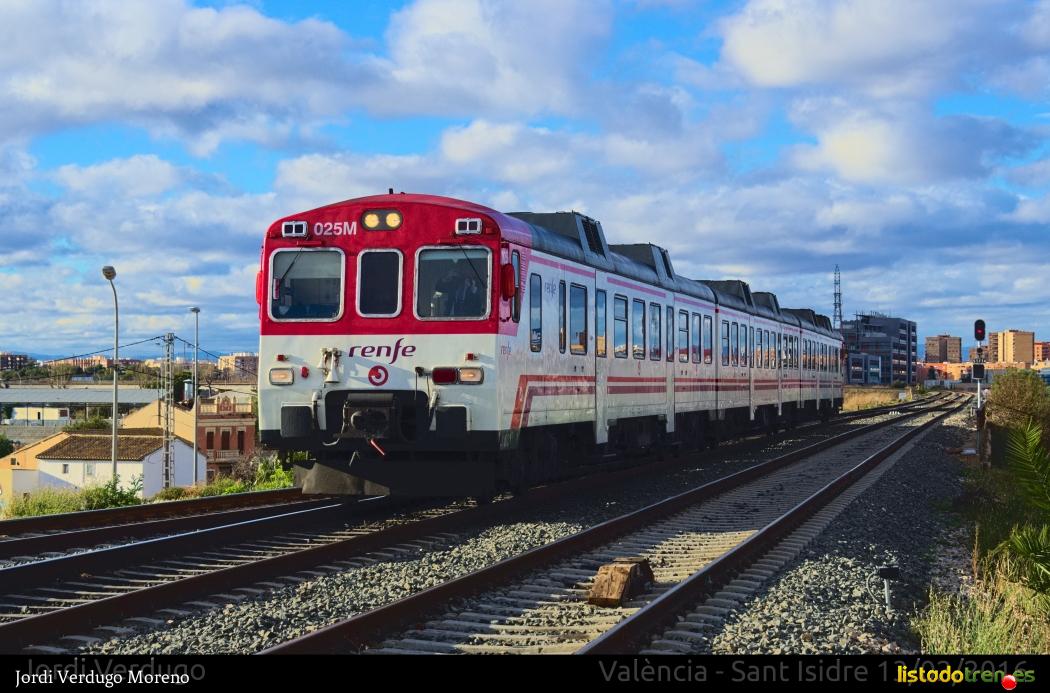 592.014R llegando a València Sant Isidre