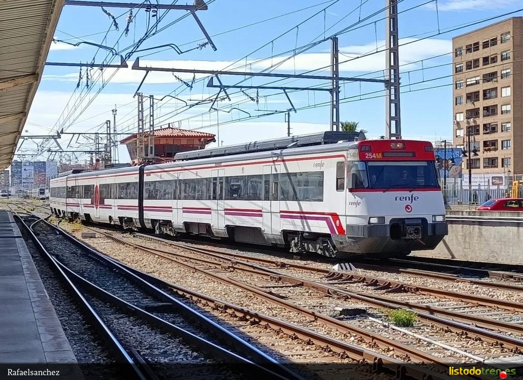 Renfe 447-127R