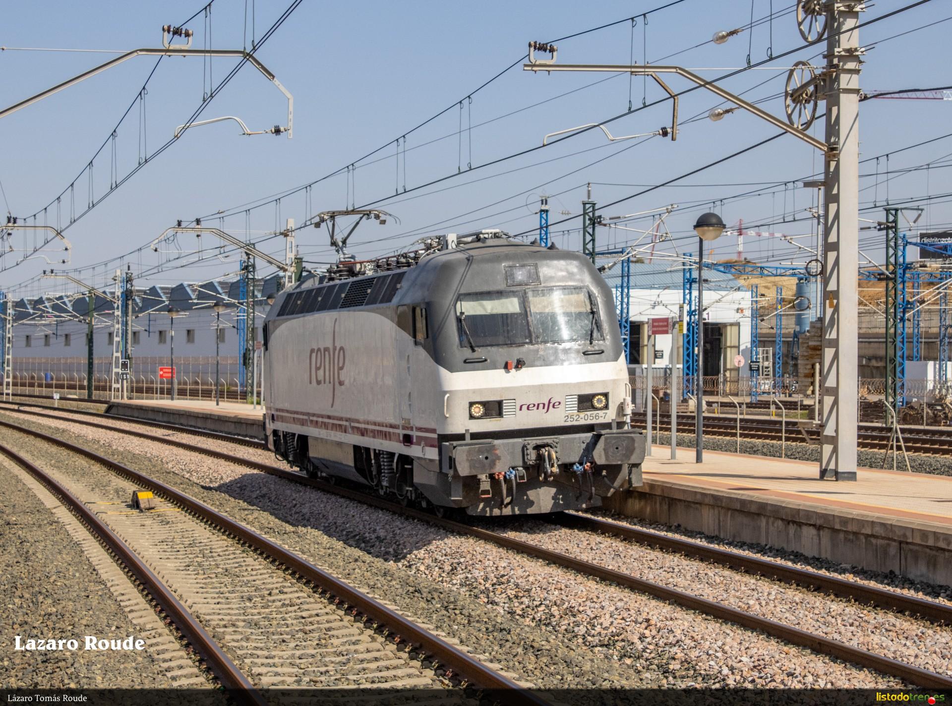 Renfe 252 aislada Los Prados Málaga